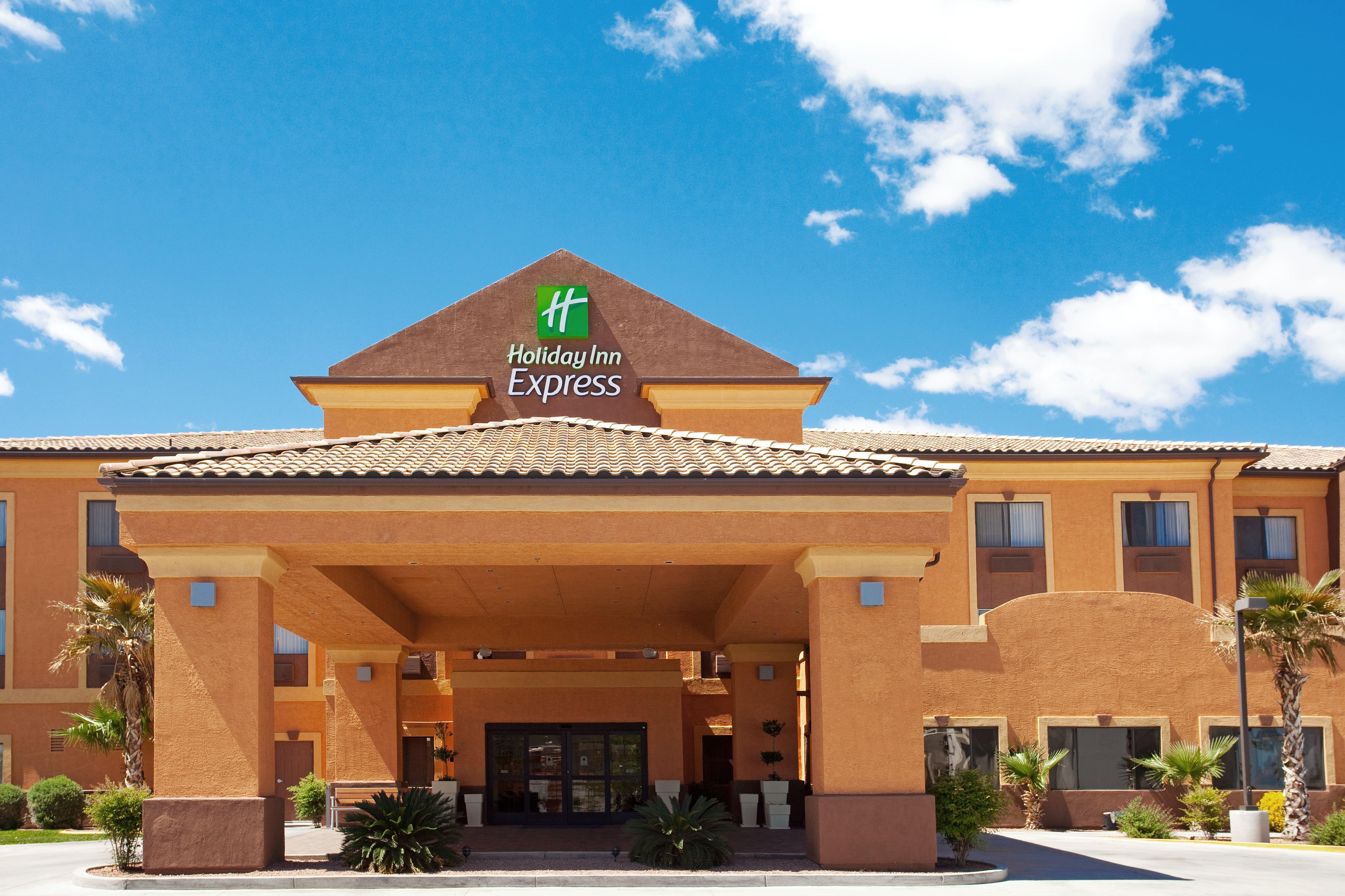 Holiday Inn Express Kingman By Ihg Exterior photo