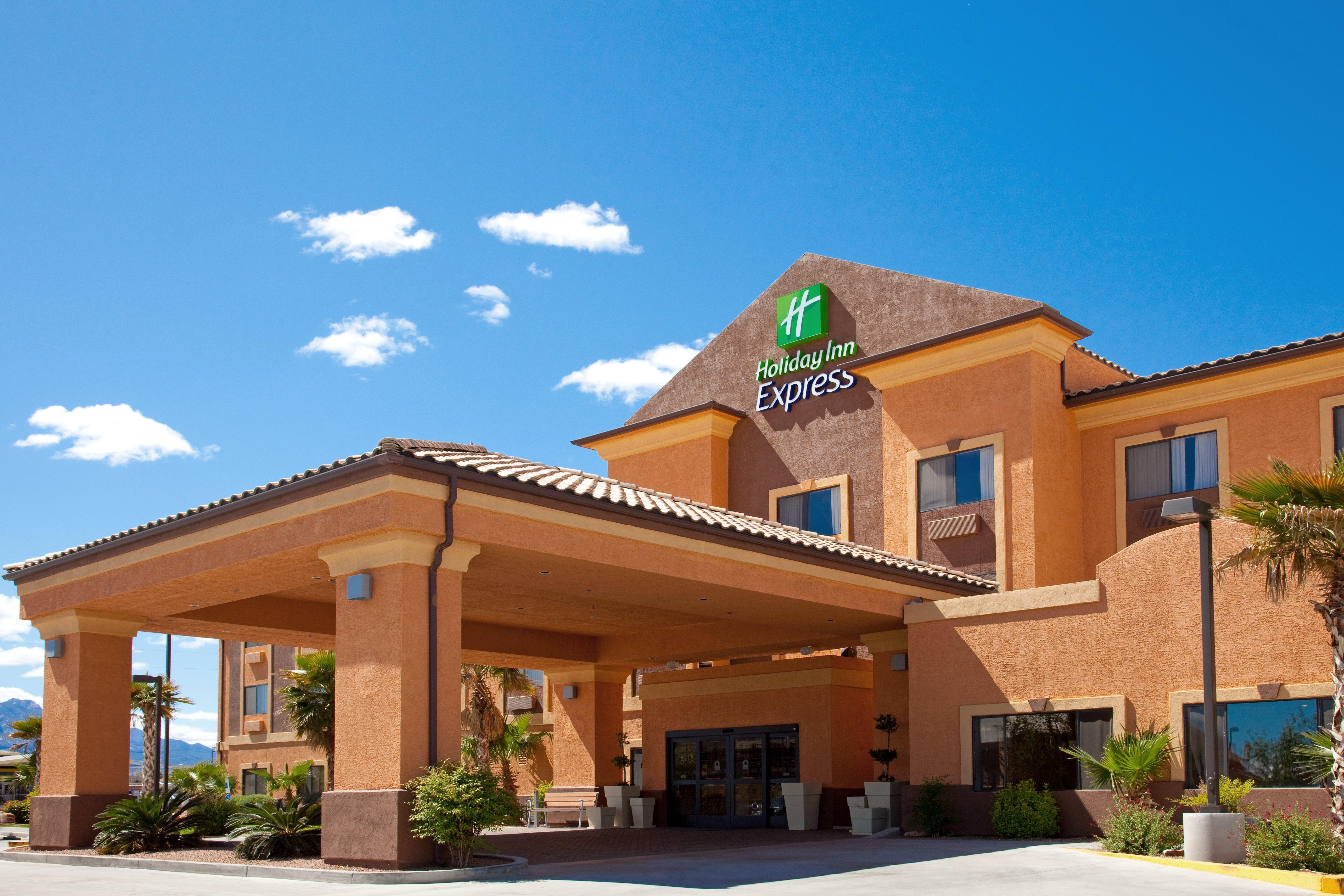 Holiday Inn Express Kingman By Ihg Exterior photo