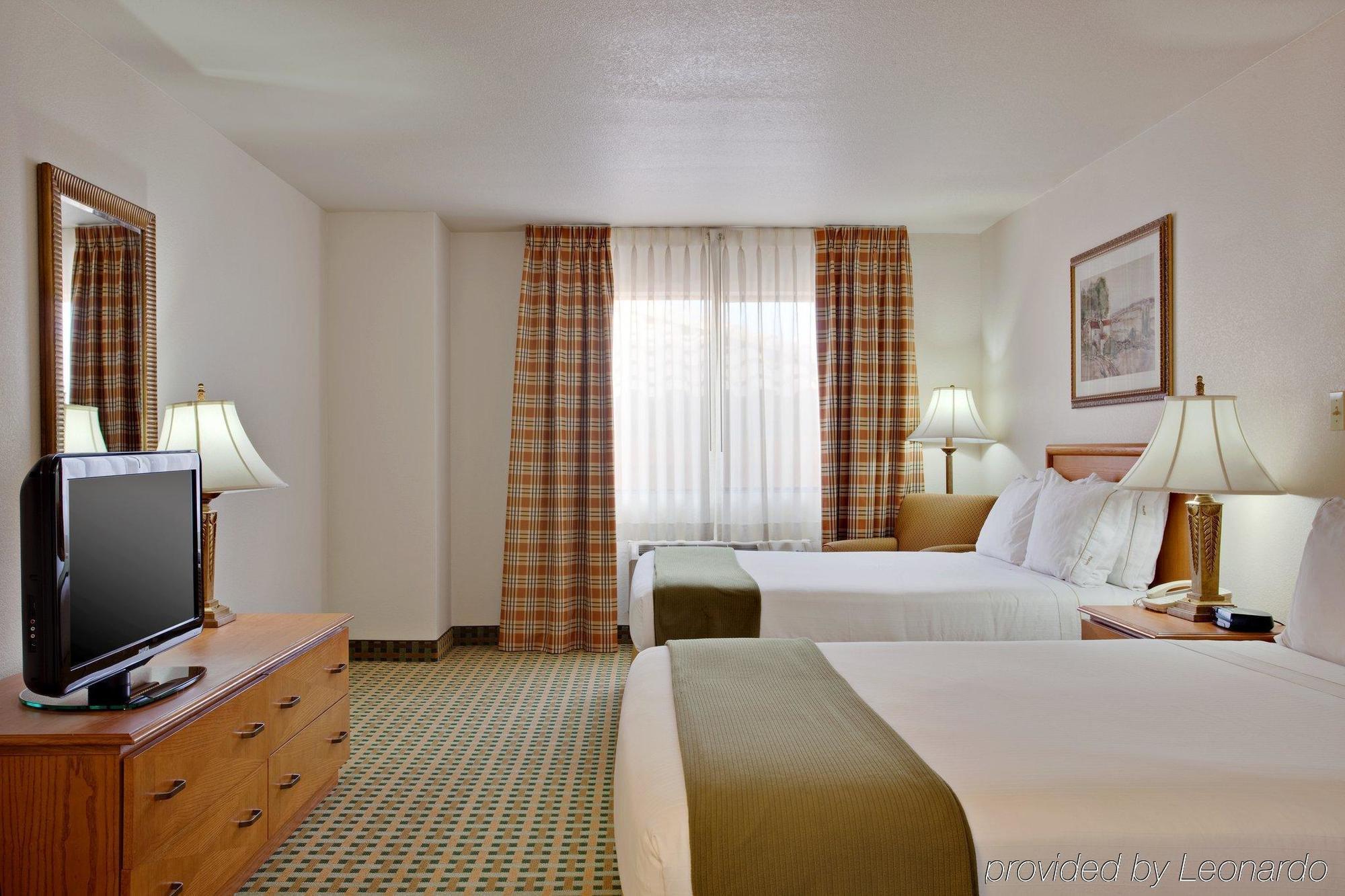 Holiday Inn Express Kingman By Ihg Exterior photo