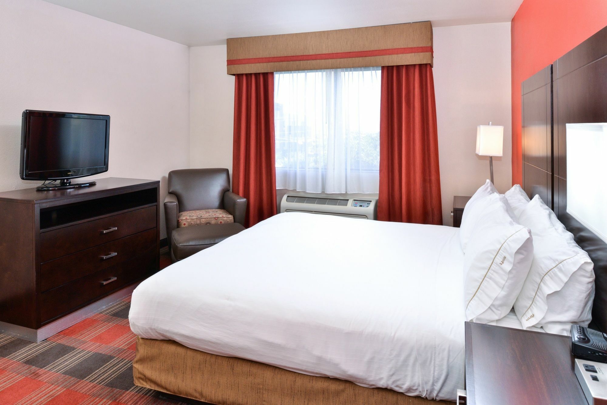 Holiday Inn Express Kingman By Ihg Exterior photo